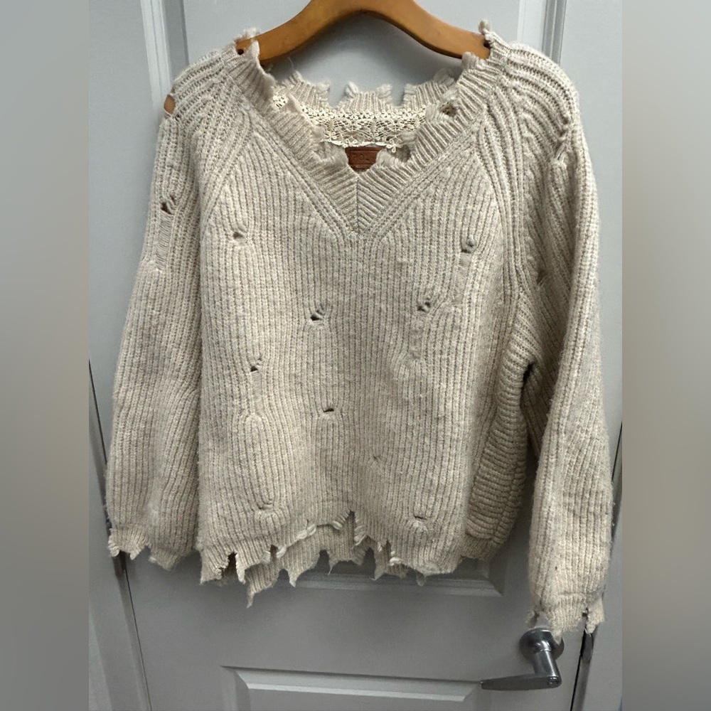 Anthropologie POL Cream Distressed V-Neck Sweater